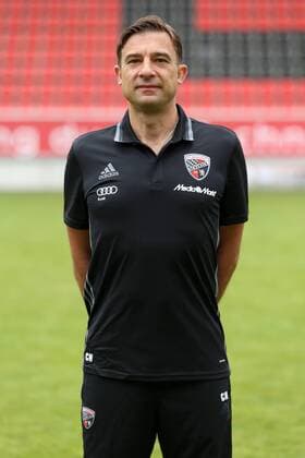 1. Bundesliga - Fußball - GER - FC Ingolstadt 04 - 2016 2017- Porträttermin - Physiotherapeut Christian Haser 1. BL - FC Ingolstadt 04 Saison 2016 2017