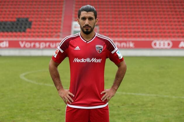 1. Bundesliga - Fußball - GER - FC Ingolstadt 04 - 2016 2017- Porträttermin - Almog Cohen (36, FCI) 1. BL - FC Ingolstadt 04 Saison 2016 2017