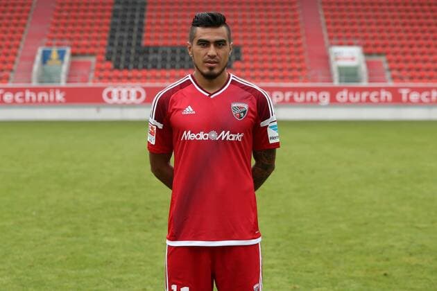 1. Bundesliga - Fußball - GER - FC Ingolstadt 04 - 2016 2017- Porträttermin - Dario Lezcano (11, FCI) 1. BL - FC Ingolstadt 04 Saison 2016 2017