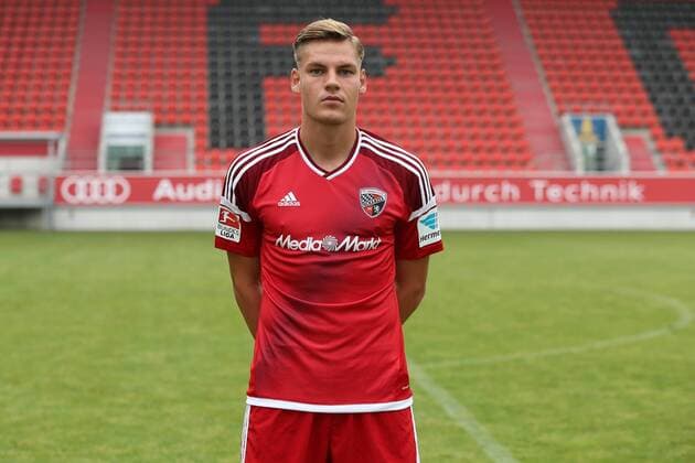 1. Bundesliga - Fußball - GER - FC Ingolstadt 04 - 2016 2017- Porträttermin - Max Christiansen (19, FCI) 1. BL - FC Ingolstadt 04 Saison 2016 2017