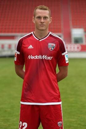 1. Bundesliga - Fußball - GER - FC Ingolstadt 04 - 2016 2017- Porträttermin - Nico Rinderknecht (22, FCI) 1. BL - FC Ingolstadt 04 Saison 2016 2017