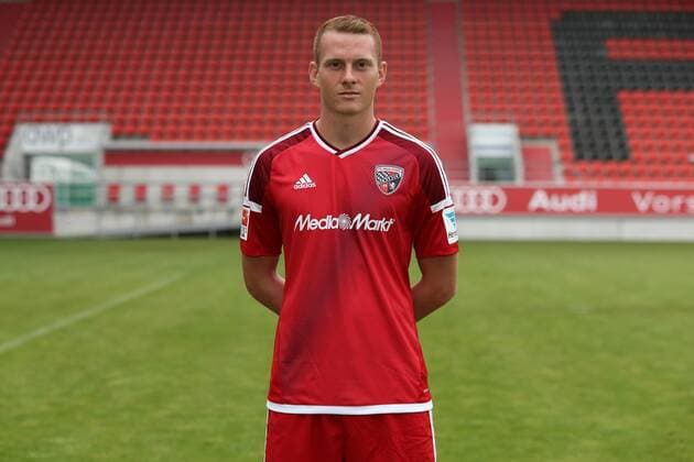 1. Bundesliga - Fußball - GER - FC Ingolstadt 04 - 2016 2017- Porträttermin - Nico Rinderknecht (22, FCI) 1. BL - FC Ingolstadt 04 Saison 2016 2017