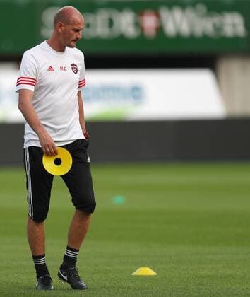 SOCCER - EL quali, A.Wien vs Trnava, preview VIENNA,AUSTRIA,27.JUL.16 - SOCCER - UEFA Europa League, qualification, FK Austria Wien vs FC Spartak Trnava, preview, training of Trnava. Image shows head coach Miroslav Karhan (Spartak Trnava). GEPAxpictures xChristianxOrt