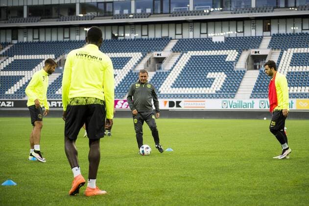 Viitorul s head coach Gheorghe Hagi pictured in action during a training session of Romanian team FC Viitorul Constanta, Wednesday 27 July 2016, in Gent. Tomorrow Viitorul is playing the first leg of the third qualifying round in the Europa League competition against Belgian first league soccer team KAA Gent. JASPERxJACOBS  x04899589x