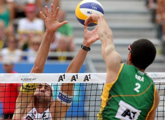 BEACHVOLLEYBALL - A1 Major Klagenfurt 2016 KLAGENFURT,AUSTRIA,28.JUL.16 - Beach volleyball Beachvolleyball - FIVB World Tour 2016, A1 Major Klagenfurt, men. Image shows Christoph Dressler (AUT). GEPAxpictures xDanielxGoetzhaber