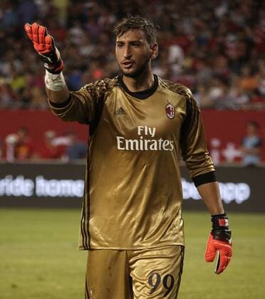 July 27, 2016 - Chicao, Illinois, U.S - AC Milan Goalkeeper DONNARUMMA GIANLUIGI (99) upset about a call during the first half of the game at Soldier Field. SOCCER 2016: Penalties were needed to break a 3-3 draw between Bayern Munich and AC Milan Wednesday July 27, 2016 at Soldier Field in Chicago, Illinois. AC Milan won the shootout 5-3. - ZUMAl136