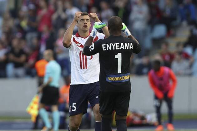 Fußball, EL Quali, OSC Lille - FK Qäbälä joie Renato Civelli (Lille) et Vincent Enyeama ( Gardien goal Lille) Fussball Europa League Quali : OSC Lille vs FC Qabala - - 28 07 2016 GwendolineLeGoff Panoramic 