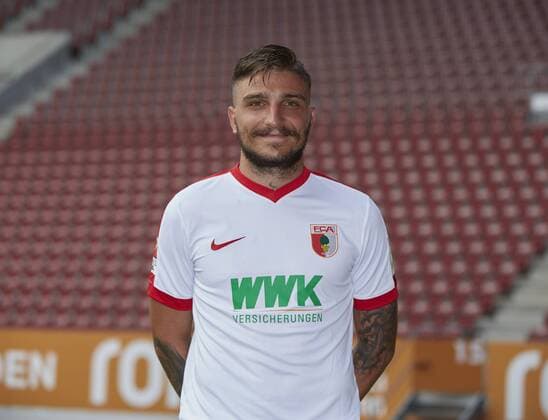 Konstantinos Stafylidis (FC Augsburg 3) FC Augsburg, Porträttermin 2016 2017,