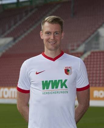 Jan-Ingwer Callsen-Bracker (FC Augsburg 18) FC Augsburg, Porträttermin 2016 2017,