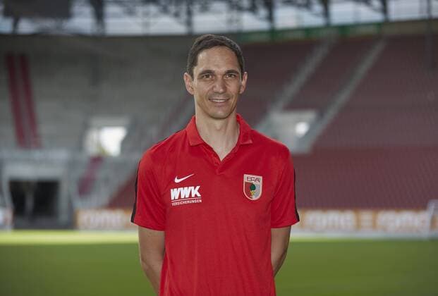 Dr. Florian Elser (Mannschaftsarzt FC Augsburg) FC Augsburg, Porträttermin 2016 2017,