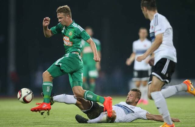SOCCER - EL quali, Zhodino vs Rapid ZHODZINA,BELARUS,28.JUL.16 - SOCCER - UEFA Europa League, qualification, FC Torpedo Zhodino vs SK Rapid Wien. Image shows Philipp Schobesberger (Rapid) and Andrei Khachaturyan (Schodsina). Keywords: Wien Energie. GEPAxpictures xMarioxKneisl