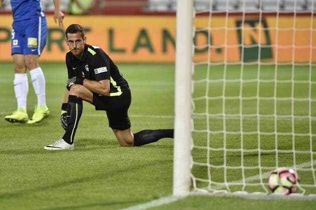Goalkeeper from Liberec Martin Dubravka in action during the Football Europa League 3rd qualifying round match , Admira Modling vs Slovan Liberec, in Maria Enzersdorf, Austria, July 28, 2016. (CTKxPhoto VaclavxSalek) CTKPhotoP201607281031601  SAL