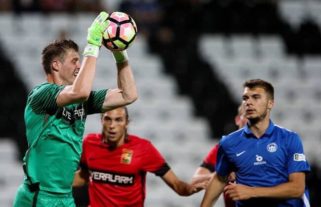 SOCCER - EL quali, Admira vs Liberec MARIA ENZERSDORF,AUSTRIA,28.JUL.16 - SOCCER - UEFA Europa League, qualification, FC Admira Wacker Moedling vs FC Slovan Liberec. Image shows Manuel Kuttin (Admira). GEPAxpictures xPatrickxLeuk
