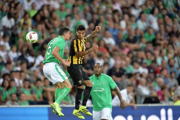 Fußball, EL Quali, AS St. Etienne - AEK Athen Vincent Pajot (saint etienne) vs Ronald Vargas (athenes) Fussball : AS Saint Etienne vs AEK Athenes - Europa League Quali - -28 07 2016 FredericChambert Panoramic 