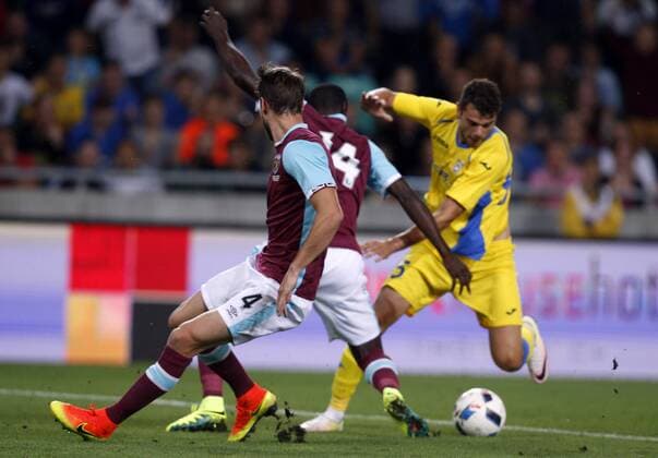 Domzale - West Ham 28.07.2016., Slovenia, Ljubljana - Third Qualifying Round of the Europena League, match Domzale - West Ham.  SrdjanxZivulovic FAxBobo PIXSELL