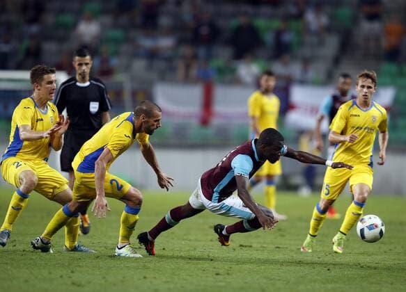 Domzale - West Ham 28.07.2016., Slovenia, Ljubljana - Third Qualifying Round of the Europena League, match Domzale - West Ham.  SrdjanxZivulovic FAxBobo PIXSELL