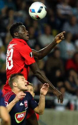 28.07.2016 Felcsut(Hungary) FC Videoton-FC Midtjylland Europa League 3rd leg qualify men s football Paul Onuachu (up) FC Midtjylland and Krisztian Geresi (down) FC Videoton : 