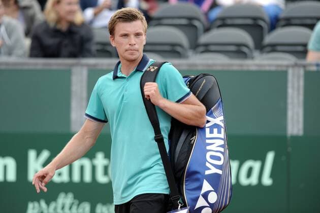 SCHEVENINGEN - Alexey Vatutin of Russia lost against from Robin Haase in the quarterfinals men s singles in The Hague Open 2016. Haase won with 6-1 6-1. ATP Tennis Herren Challenger Tour at Berkenbosch, Scheveningen, The Netherlands, 29 juli 2016. The Hague Open 2016 xVIxxIVx 5909019