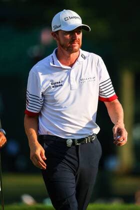 29 JUL 2016: Jimmy Walker on the 18th Green during the second round of the 98th PGA Golf Herren Championship played at Baltusrol Golf Club in Springfield,NJ.(Photo by Rich Graessle Icon Sportswire) GOLF: JUL 29 PGA - PGA Championship - Second Round Icon07291619672016 EDITORIAL USE ONLY