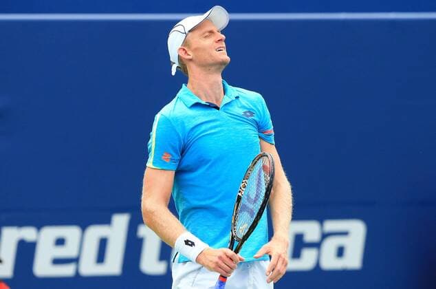 (160729) -- TORONTO, July 29, 2016 -- Kevin Anderson of South Africa reacts during the quarterfinal match of men s singles against Stan Wawrinka of Switzerland at the 2016 Rogers Cup in Toronto, Canada, July 29, 2016. Kevin Anderson lost 0-2. ) (xr) (SP)CANADA-TORONTO-TENNIS-ROGERS CUP-MEN S SINGLES ZouxZheng 