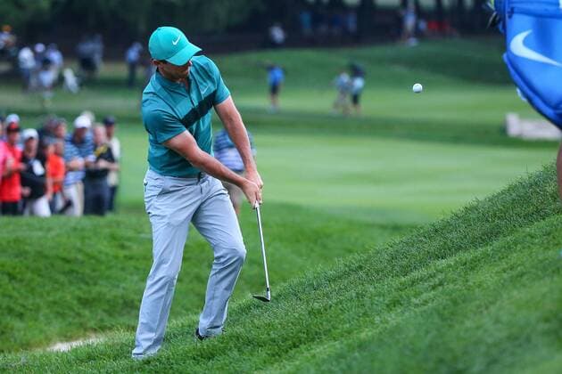 29 JUL 2016: Rory McIlroy hits the ball off the 18th Green during the second round of the 98th PGA Golf Herren Championship played at Baltusrol Golf Club in Springfield,NJ.(Photo by Rich Graessle Icon Sportswire) GOLF: JUL 29 PGA - PGA Championship - Second Round Icon07291619792016 EDITORIAL USE ONLY