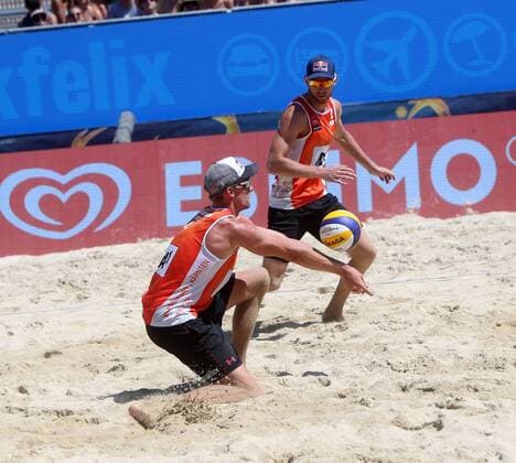 Beachvolleyball. Beach volleyball Beachvolleyball Major Series. Alexander BROUWER, Robert MEEUWSEN (NED). Klagenfurt, 30.7.2016.