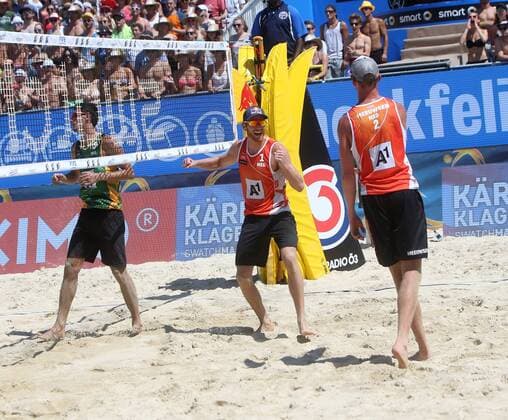 Beachvolleyball. Beach volleyball Beachvolleyball Major Series. Alexander BROUWER, Robert MEEUWSEN (NED). Klagenfurt, 30.7.2016.