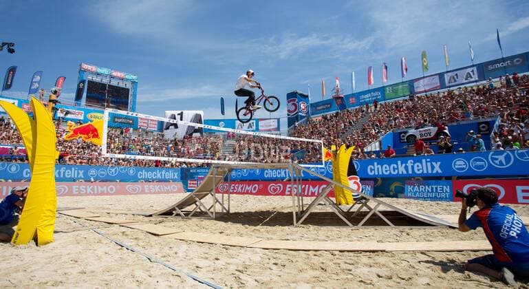 BEACHVOLLEYBALL - A1 Major Klagenfurt 2016 KLAGENFURT,AUSTRIA,31.JUL.16 - Beach volleyball Beachvolleyball - FIVB World Tour 2016, A1 Major Klagenfurt. Image shows Senad Grosic. GEPAxpictures xMaticxKlansek