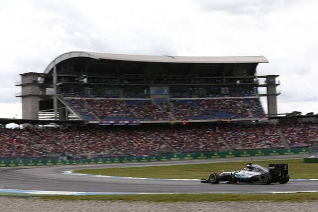 Motorsports: FIA Formula One World Championship WM Weltmeisterschaft 2016, Grand Prix of Germany, 44 Lewis Hamilton (GBR, Mercedes AMG Petronas Formula One Team), xHOCHxZWEIx