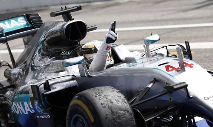 Motorsports: FIA Formula One World Championship WM Weltmeisterschaft 2016, Grand Prix of Germany, 44 Lewis Hamilton (GBR, Mercedes AMG Petronas Formula One Team), xHOCHxZWEIx