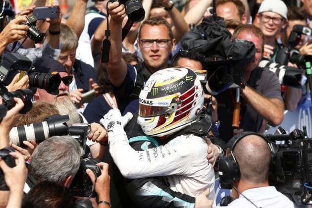 Motorsports: FIA Formula One World Championship WM Weltmeisterschaft 2016, Grand Prix of Germany, 44 Lewis Hamilton (GBR, Mercedes AMG Petronas Formula One Team), xHOCHxZWEIx