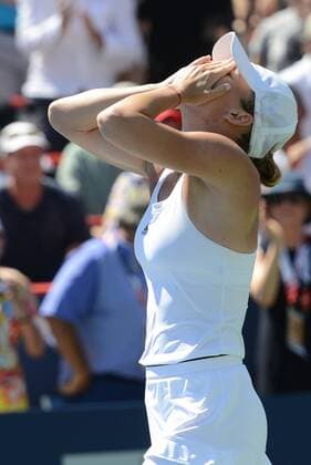 July 31, 2016 - Montreal, Canada - SIMONA HALEP of Romania celebrates winning the Rogers Cup Tennis Tournament. Tennis 2016 - Rogers Cup - Day 7 - ZUMAl132