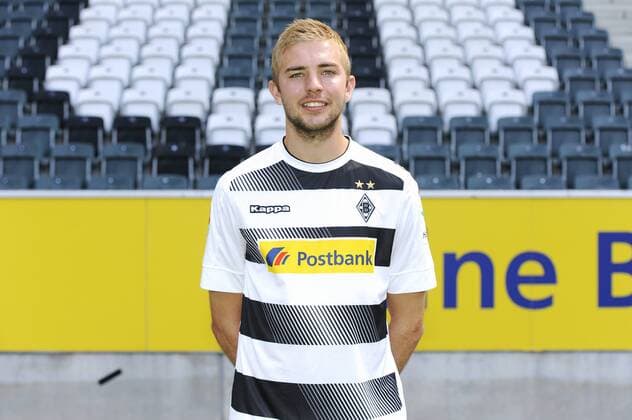 Porträt: Fußball, GER, 1. BL, Bundesliga, Porträttermin 2016 2017, Borussia Mönchengladbach: Christoph Kramer (Gladbach). Einzelbild, Portrait, Porträt.