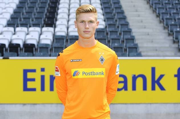Porträt: Fußball, GER, 1. BL, Bundesliga, Porträttermin 2016 2017, Borussia Mönchengladbach: Moritz Nicolas (Gladbach). Einzelbild, Portrait, Porträt.