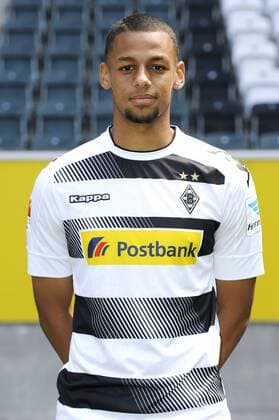 Porträt: Fußball, GER, 1. BL, Bundesliga, Porträttermin 2016 2017, Borussia Mönchengladbach: Djibril Sow (Gladbach). Einzelbild, Portrait, Porträt.