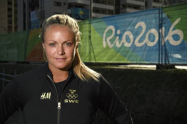 Fotoshootings der letzten Wochen Rio 2016, Fußball, Shooting mit schwedischem Damen-Team 160801 Sveriges malvakt Hilda Carlen poserar för ett porträtt pa en pressträff med det svenska damlandslaget i fotboll den 1 augusti 2016 under OS i Rio de Janeiro.  Copyright: CARLxSANDIN BB160801CS006