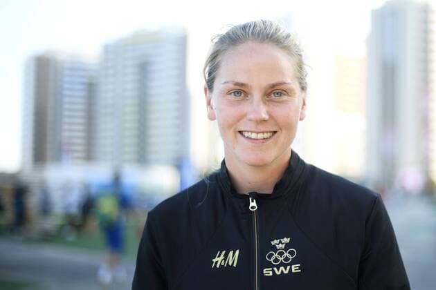 Rio 2016, Fußball, Shooting mit schwedischem Damen-Team 160801 Sveriges Lisa Dahlkvist poserar för ett porträtt pa en pressträff med det svenska damlandslaget i fotboll den 1 augusti 2016 under OS i Rio de Janeiro.  Copyright: CARLxSANDIN BB160801CS032