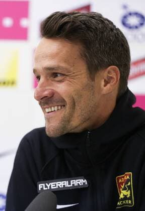SOCCER - UEFA EL quali, Liberec vs Admira LIBEREC,CZECH REPUBLIC,02.AUG.16 - SOCCER - UEFA Europa League, qualifiers, Slovan Liberec vs FC Admira Wacker Moedling, preview, press conference PK Pressekonferenz Admira. Image shows head coach Oliver Lederer (Admira). GEPAxpictures xPhilippxBrem