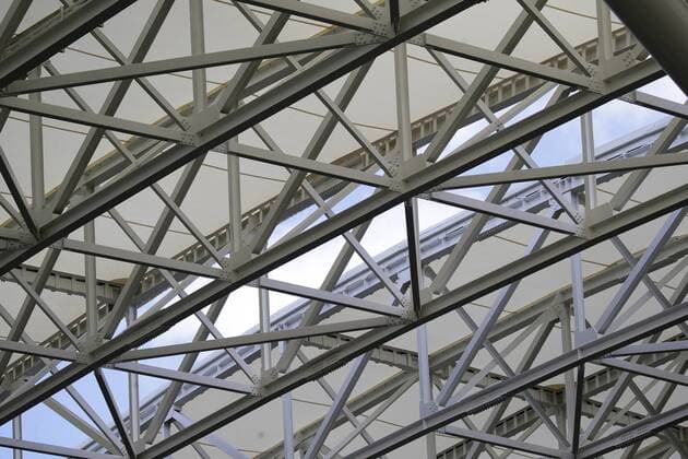 The opening and closing of the new retractable roof is demonstrated at an official USTA unveiling ceremony in Arthur Ashe Stadium for the US Open Tennis Championships at the USTA Billie Jean King National Tennis Center in New York City on August 2, 2016. The retractable roof was completed in time for the 2016 US Open tournament.  NYP20160802106 JOHNxANGELILLO