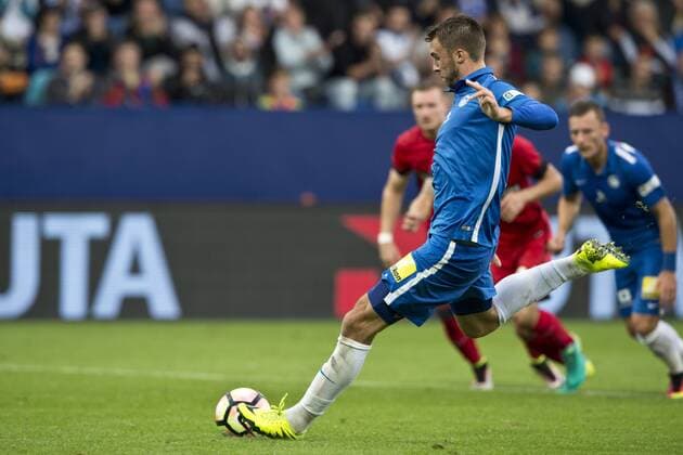 Nikolay Komlichenko of Liberec shoots a goal during the Football Europa League 3rd qualifying round s return match: Slovan Liberec vs Admira Moedling, in Liberec, Czech Republic, August 3, 2016. (CTKxPhoto MichalxKamaryt) CTKPhotoP201608030763401  kmt 2