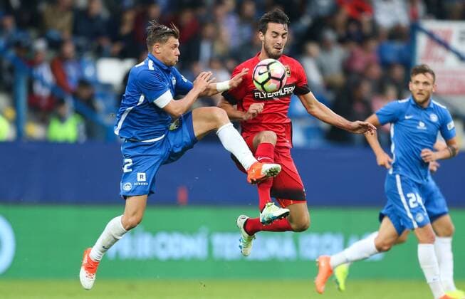 SOCCER - UEFA EL quali, Liberec vs Admira LIBEREC,CZECH REPUBLIC,03.AUG.16 - SOCCER - UEFA Europa League, qualification, Slovan Liberec vs FC Admira Wacker Moedling. Image shows Radim Breite (Liberec) and Fabio Strauss (Admira). GEPAxpictures xPhilippxBrem