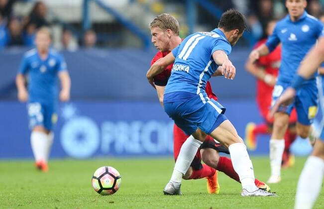 SOCCER - UEFA EL quali, Liberec vs Admira LIBEREC,CZECH REPUBLIC,03.AUG.16 - SOCCER - UEFA Europa League, qualification, Slovan Liberec vs FC Admira Wacker Moedling. Image shows Thomas Ebner (Admira) and David Hovorka (Liberec). GEPAxpictures xPhilippxBrem