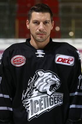 03.08.2016 - Eishockey - Saison 2016 2017 - DEL - Thomas Sabo Icetigers Ice Tigers Nürnberg - Mannschaftsfoto - MaWi - Patrick Reimer (17, Thomas Sabo Ice Tigers Nürnberg) Einzelbild