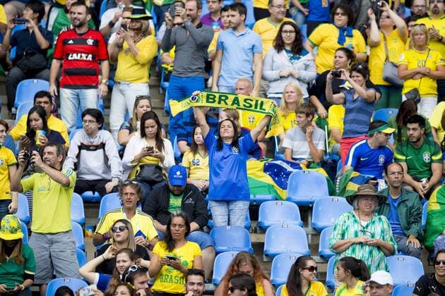 Olympics 2016 Football RJ RIO DE JANEIRO, RJ - 03.08.2016: OLYMPICS 2016 FOOTBALL RJ - Supporters of Brazil during the dispute between Brazil (BRA) and China (CHI) Group E of the Olympic Women& 39;stball Rll Rio Olympics 2016 held at the Olympic Stadium in the hcity Rio de Janeiro. (Photo: Marco Galvão Foo Fotoarena) x1169762x  MarcoxGalv?o