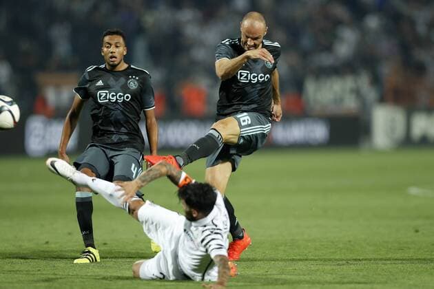 (L-R) Jairo Riedewald of Ajax, Stefanos Athanasiadis of PAOK FC, Heiko Westermann of Ajax during the UEFA Champions League third round qualifying second leg match between PAOK and Ajax Amsterdam on August 3, 2016 at the Stadio Toumba in Salonika, Greece. PAOK v Ajax UEFA Champions League third round 2016 2017 xVIxxIVx 5930090