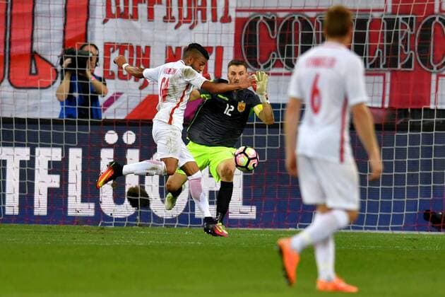 SOCCER - UEFA CL quali, RBS vs Tirana SALZBURG,AUSTRIA,03.AUG.16 - SOCCER - UEFA Champions League, qualification, Red Bull Salzburg vs FK Partizani Tirana. Image shows Maciel Wanderson (RBS) and Alban Hoxha (Tirana). Keywords: goal. GEPAxpictures xFlorianxErtl