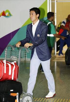 Tennis: Japan s Nishikori arrives in Rio Japanese tennis player Kei Nishikori arrives on Aug. 3, 2016 at Rio de Janeiro s international airport to take part in the Summer Olympics. 
