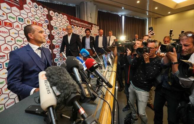 Belgium s new head coach Roberto Martinez (L) arrives for a press conference PK Pressekonferenz of the Belgian national soccer team Red Devils to announce their new head coach, Thursday 04 August 2016 at the KBVB-URBSFA Belgian soccer union headquarters in Brussels. Spanish Martinez is appointed as new manager of the team, replacing Wilmots who was discharged last month after a disappointing Euro2016 tournament. VIRGINIExLEFOUR  x04903224x