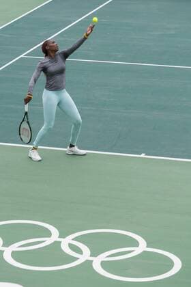 Tennis superstar Venus Williams practices at the Tennis Center for the Olympic Games Olympische Spiele Olympia OS in Rio de Janeiro, Brazil on August 4, 2016. Only one day to go before the opening ceremony for the 2016 Olympics.  OLY201600804904 RICHARDxELLIS