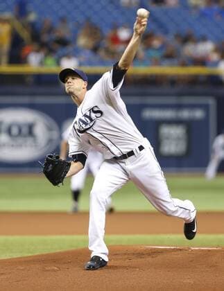 August 4, 2016 - St. Petersburg, Florida, U.S. - WILL VRAGOVIC Times.Tampa Bay Rays starting pitcher Drew Smyly (33) throwing in the first inning of the game between the Kansas City Royals and the Tampa Bay Rays in Tropicana Field in St. Petersburg, Fla. on Thursday, Aug. 4, 2016. MLB Baseball Herren USA 2016 - Rays vs Royals - Series - ZUMAs70_